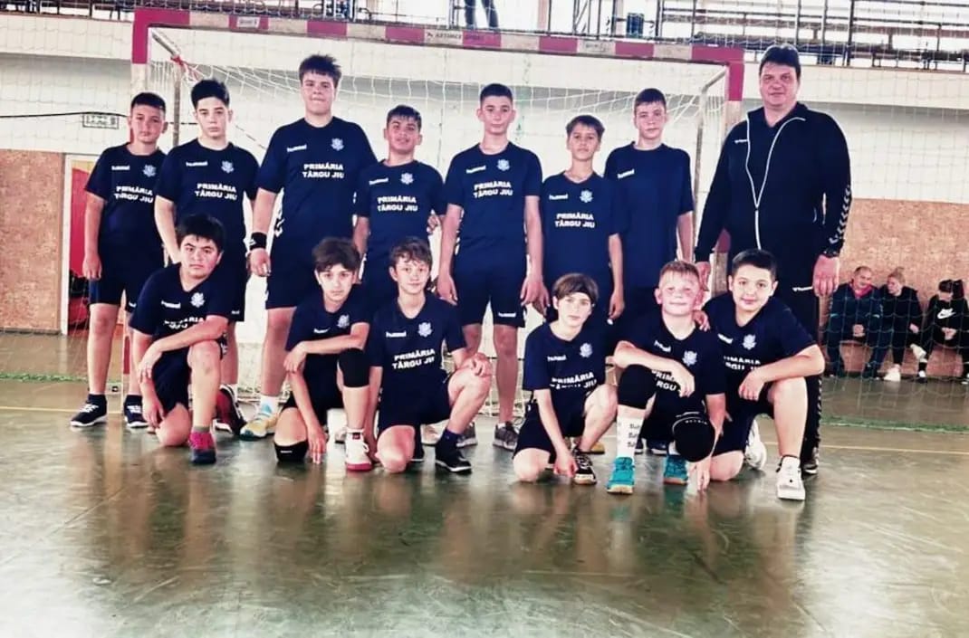 CSM Târgu Jiu organizează selecție și completare pentru Grupele de handbal băieți născuți în anii 2012, 2013, dar și mai mici, născuți 2014 și 2015