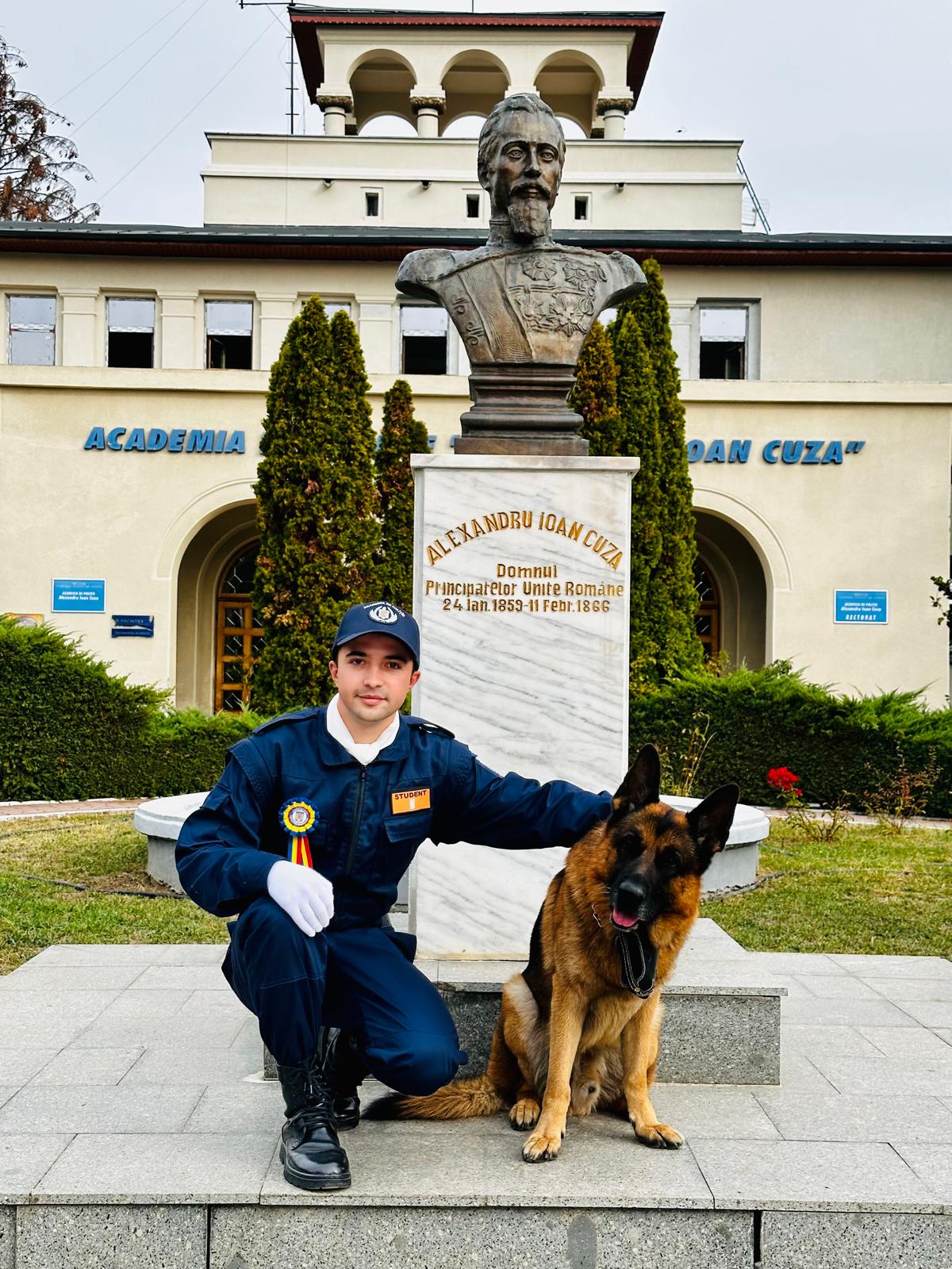 POLIȚIȘTI DE POVESTE