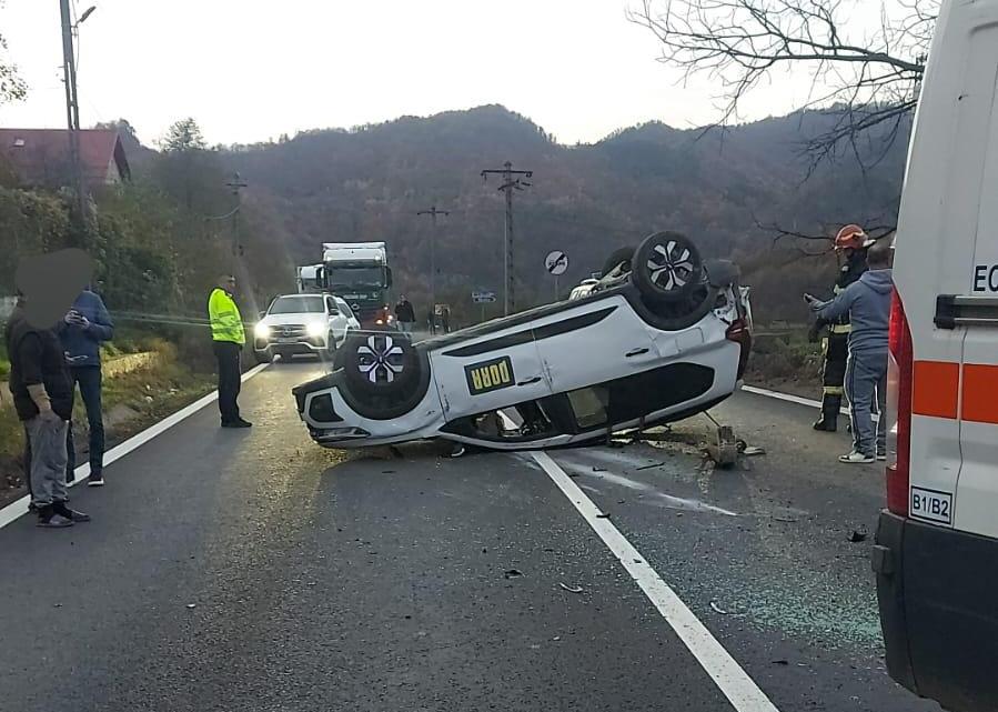 Accident grav pe DN 7, în localitatea Brezoi