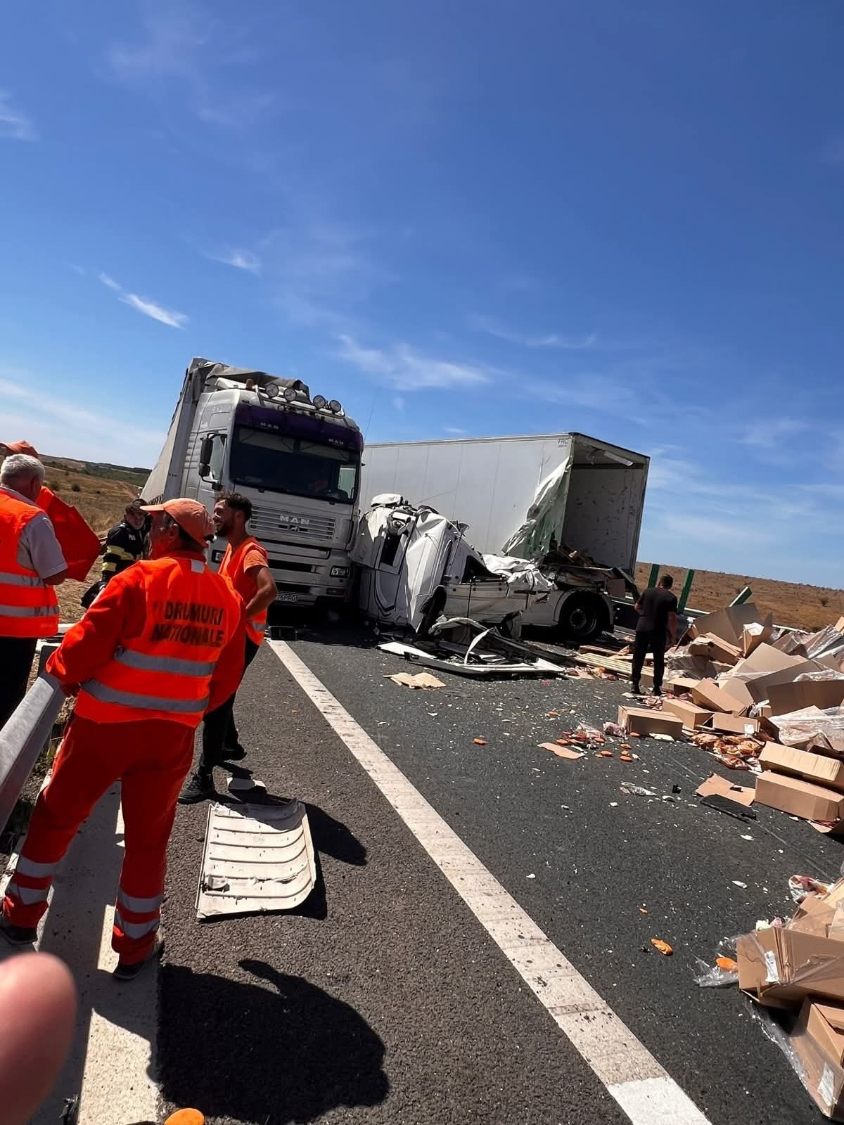 Accident grav pe DEx12 – circulație blocată ore întregi