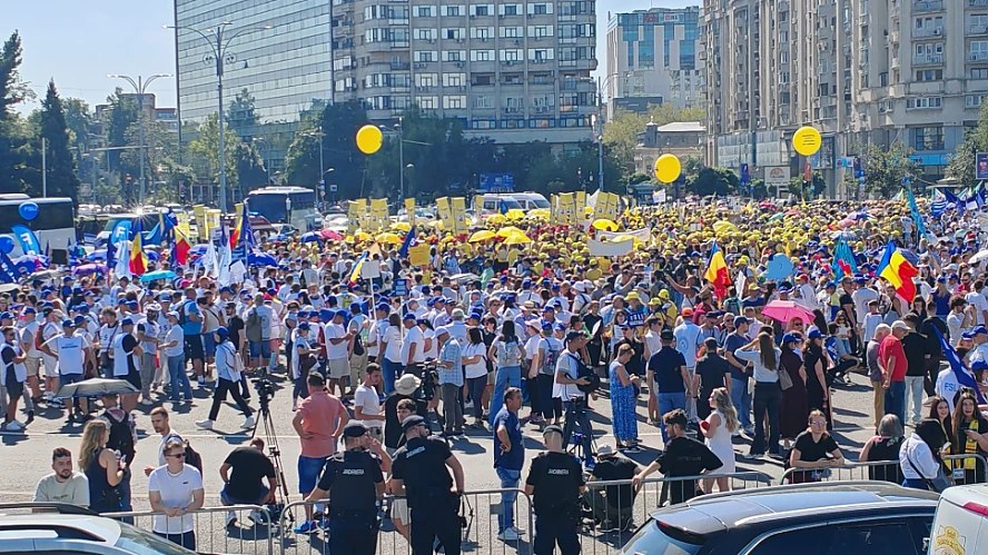 Prima zi de școală vine cu proteste