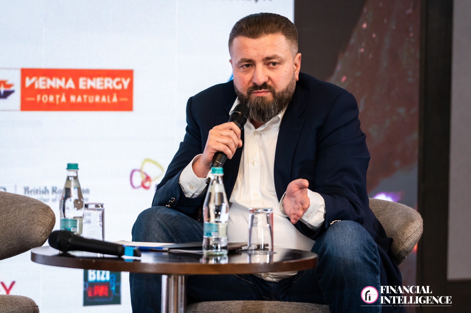 ccece0d5 f884 4ed2 9c5b 035af7a67ad4