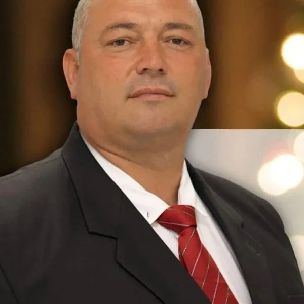 Primarul din Padeș critică politicile guvernamentale și susține schimbări în coaliție Primar Pades