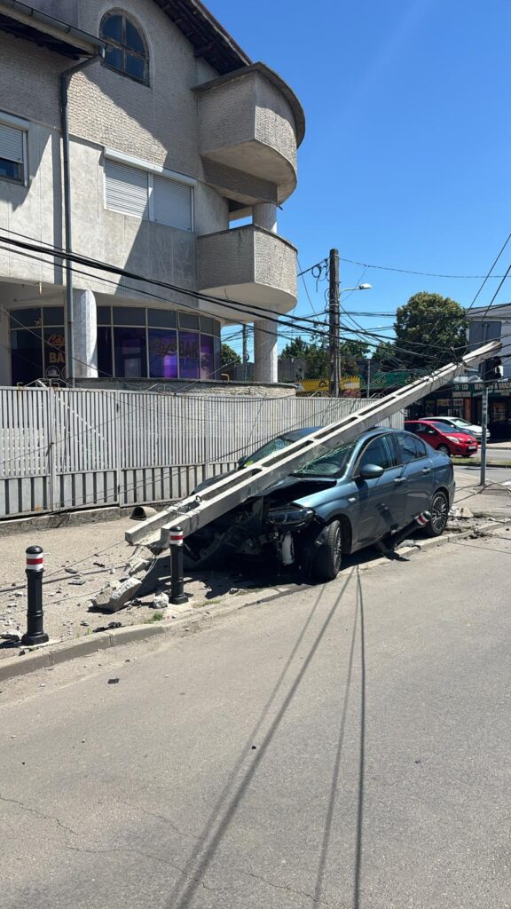 Tânără de 19 ani, rănită după un accident la Craiova CRAIOVA STALP