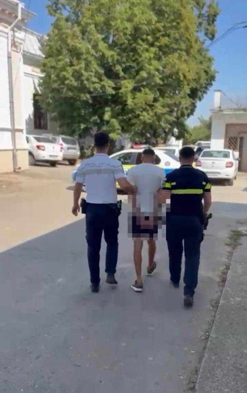 Un doljean, fără permis, a provocat un accident rutier și apoi a fugit arstdj1