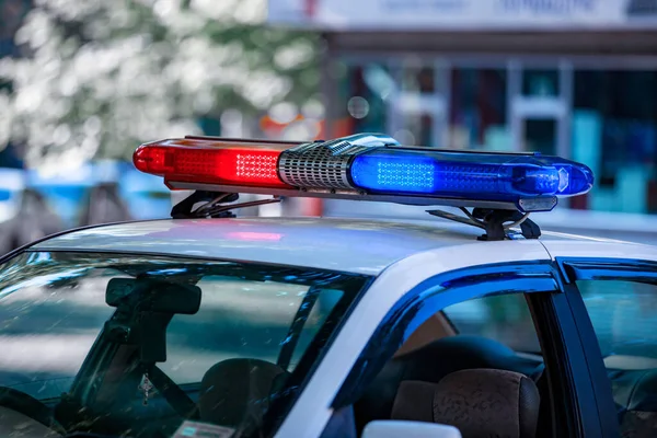 Gorjean fără permis și băut, reținut de polițiști depositphotos 446999802 stock photo police car city street backgroun