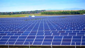 panouri fotovoltaice Dreamstime 61081177