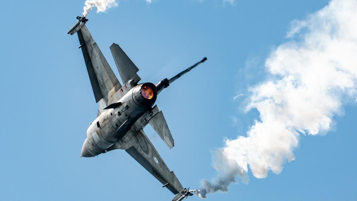 romania doboara o a doua drona cu f 16 la mai putin de o zi dupa cea distrusa vineri mesaj ro alert sambata dimineata 1087888