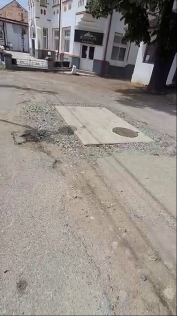 Imagini dezolante din orașul Novaci. Președinte de partid: "E de râsul lumii" vlcsnap 2026 07 27 13h34m55s030