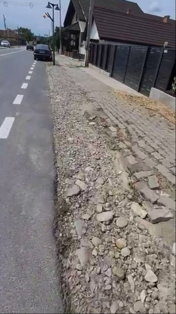 Imagini dezolante din orașul Novaci. Președinte de partid: "E de râsul lumii" vlcsnap 2026 07 27 13h35m49s833