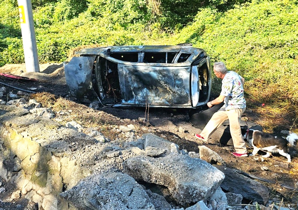 ACC Incendiu auto IPJ Pompieri 2