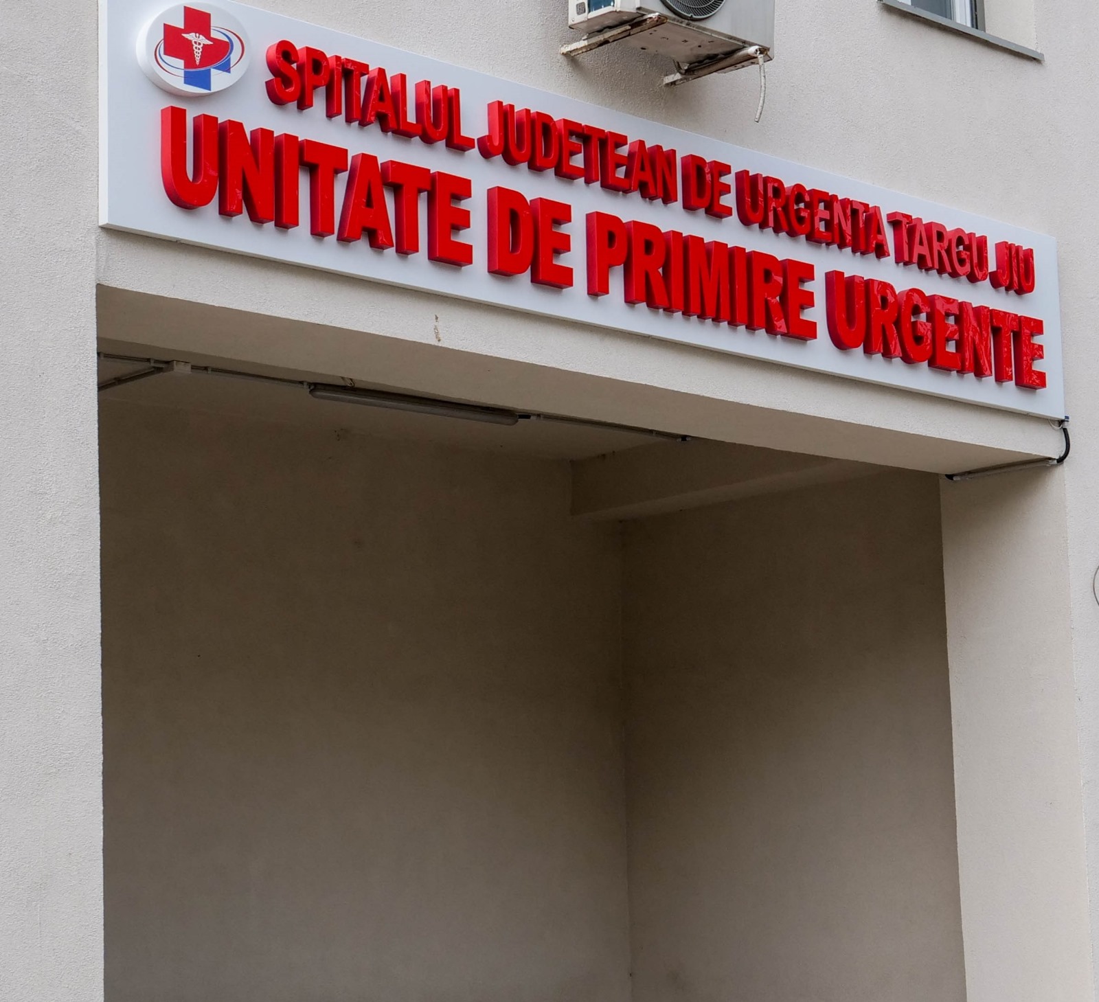 Trei posturi de medici cardiologi, scoase la concurs la Spitalul Județean de Urgență UPU 7