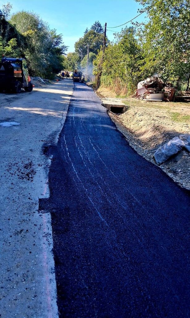 Lucrările de apă și canalizare din Jupânești, pe ultima sută de metri 799210785 1588112499460111 7041976329185976477 n