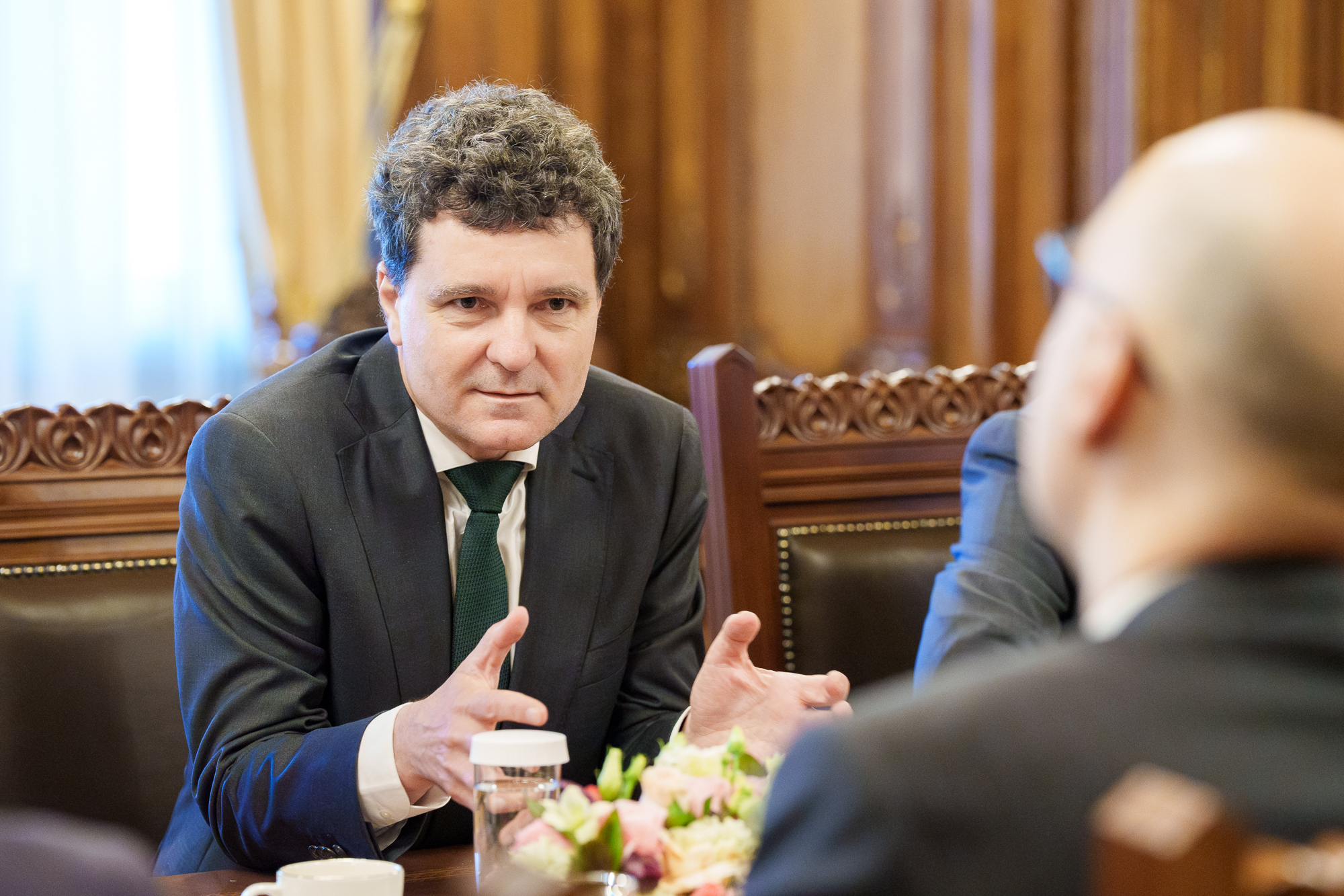 Nicușor Dan, consultări cu partidele pentru desemnarea unui premier nicusor dan