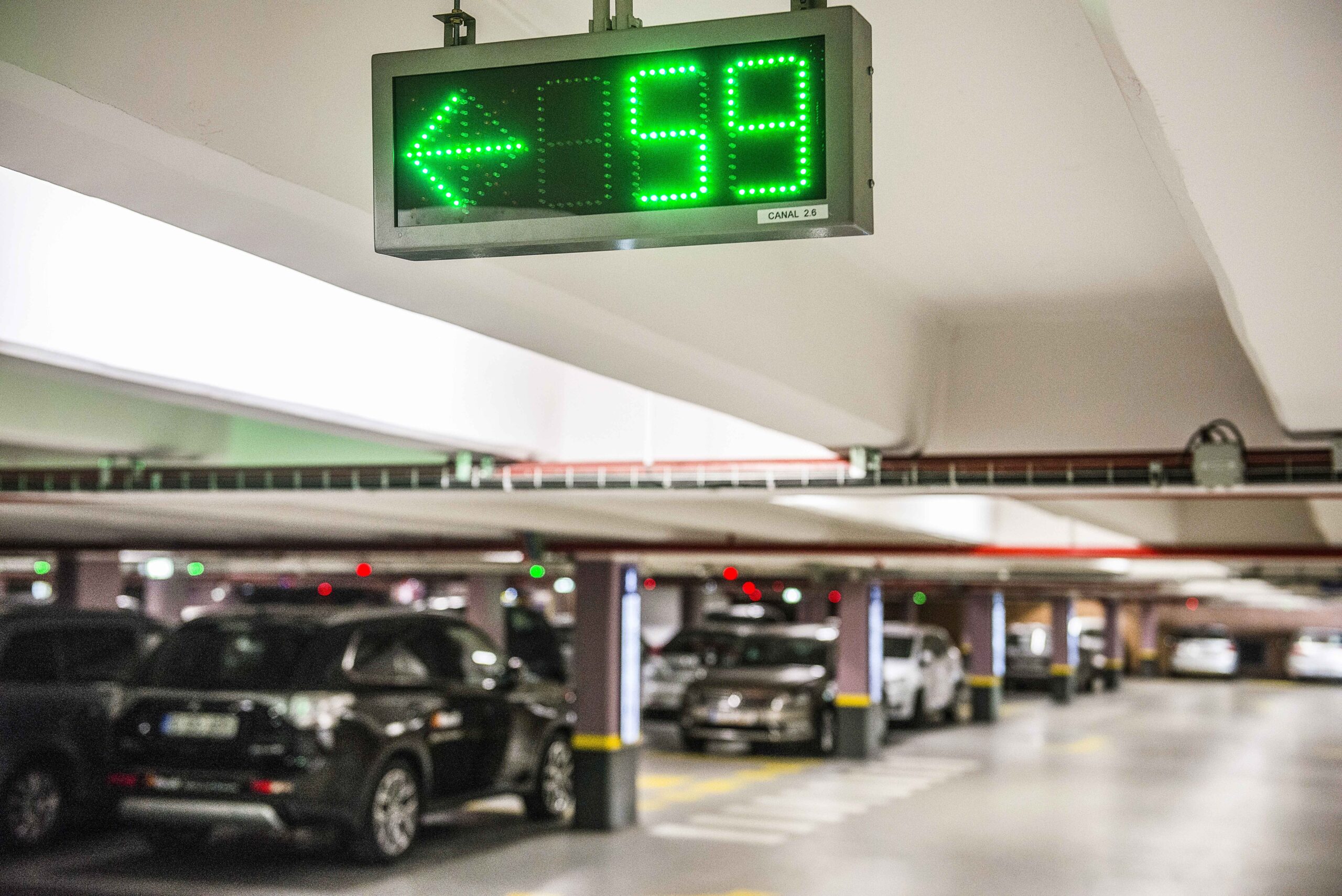 Parcare supraetajată și hub de mobilitate în zona Gării Craiova parcare scaled