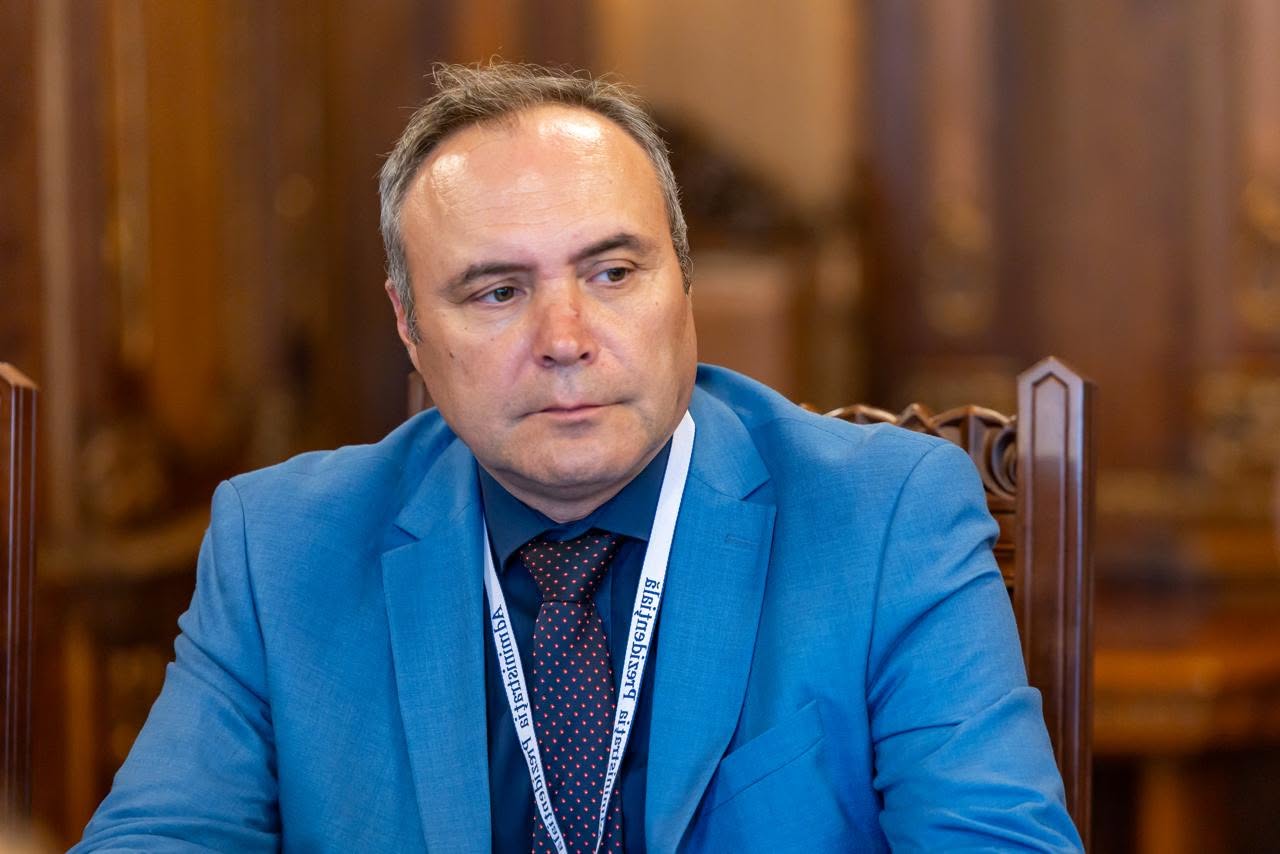 POZA MINISTRU
